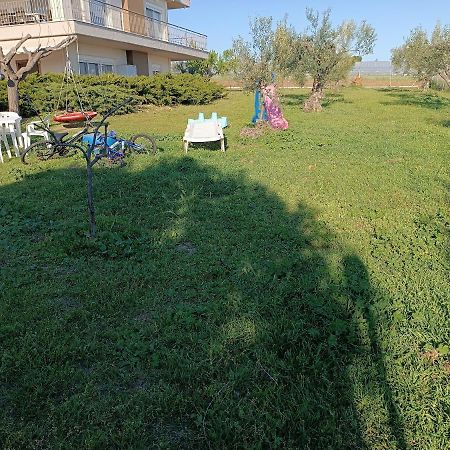 Villa The Secret Olive House Nea Michaniona Exterior foto