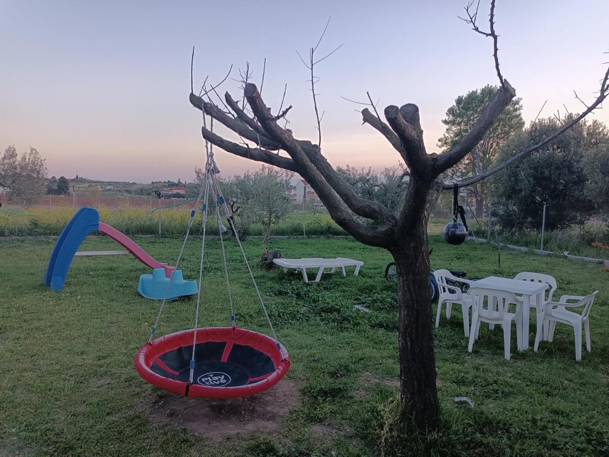 Villa The Secret Olive House Nea Michaniona Exterior foto