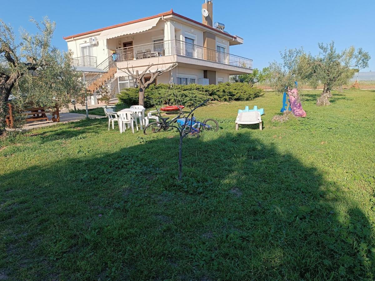 Villa The Secret Olive House Nea Michaniona Exterior foto