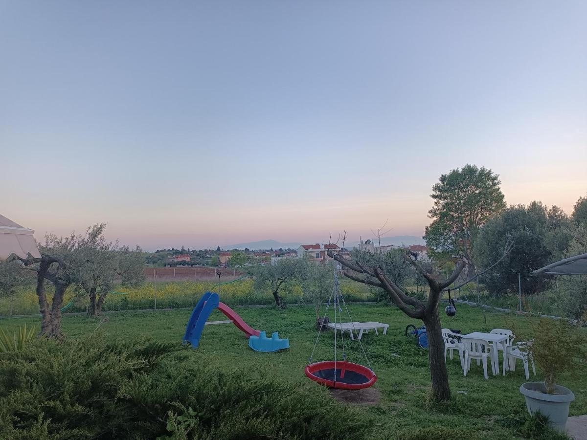 Villa The Secret Olive House Nea Michaniona Exterior foto